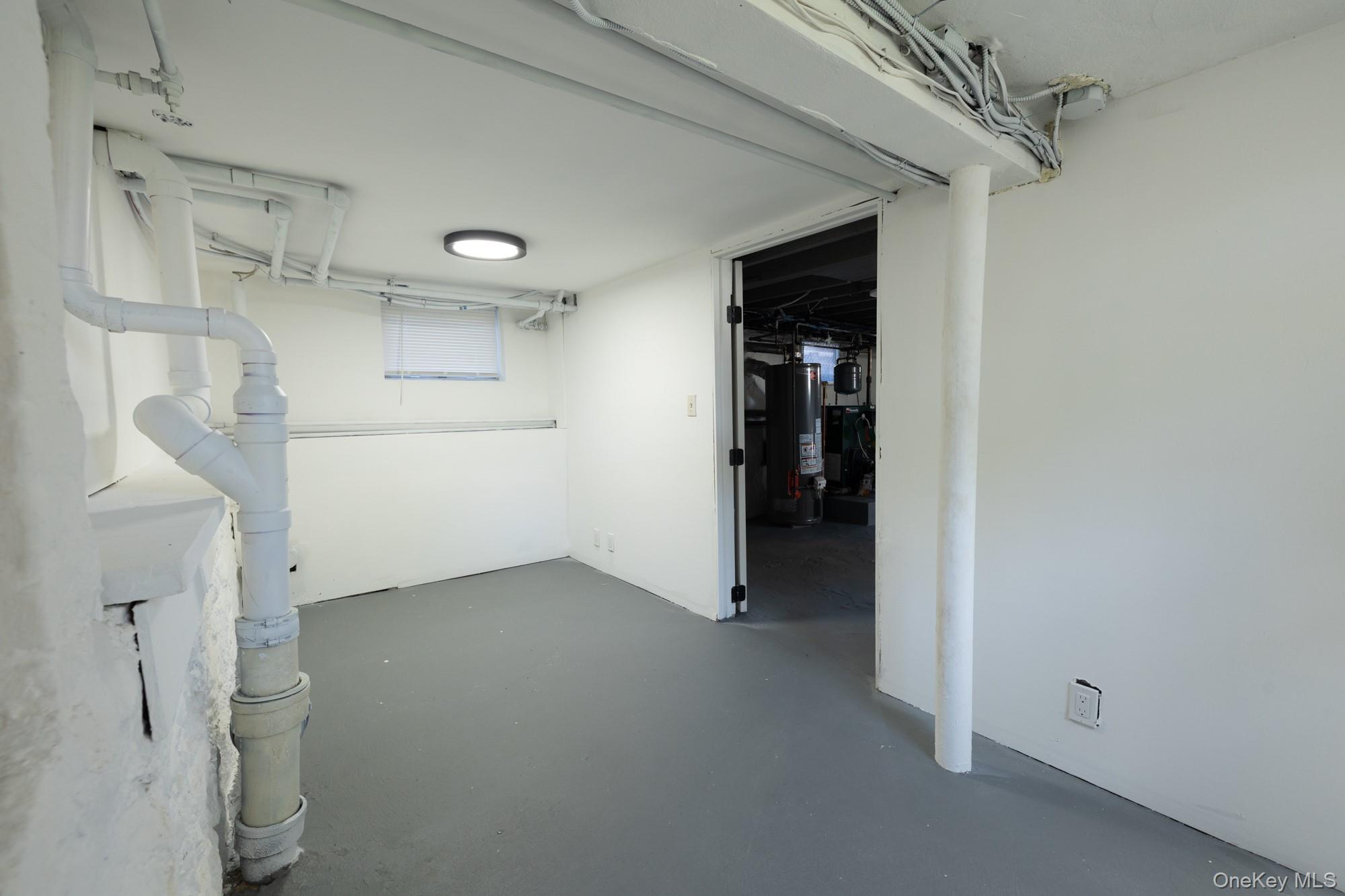 44 Lafayette Avenue Property Photo 21