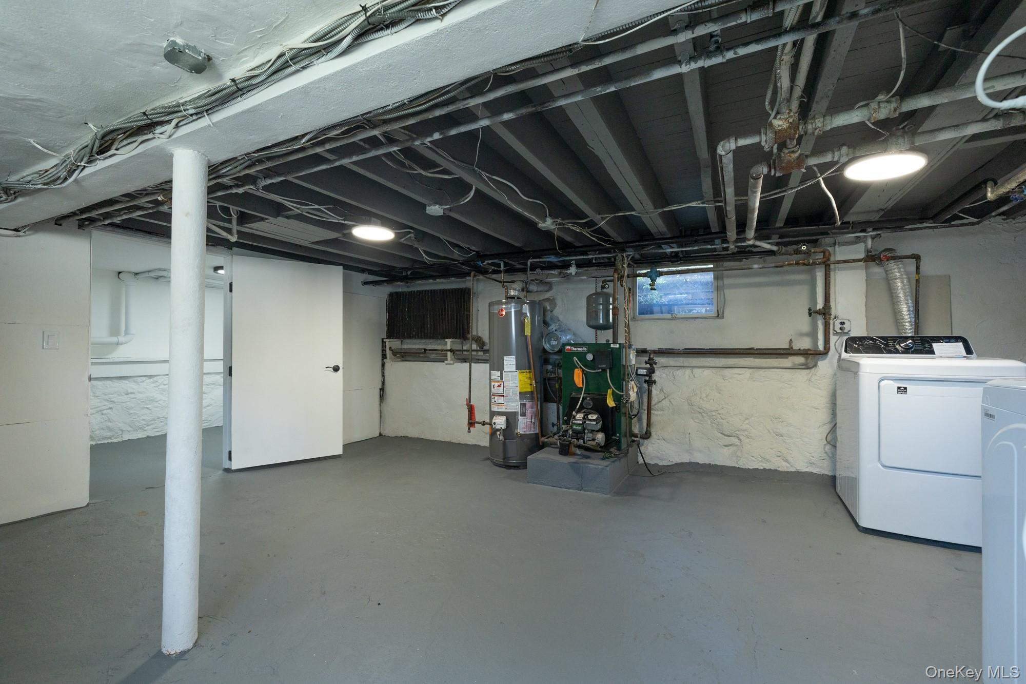 44 Lafayette Avenue Property Photo 22