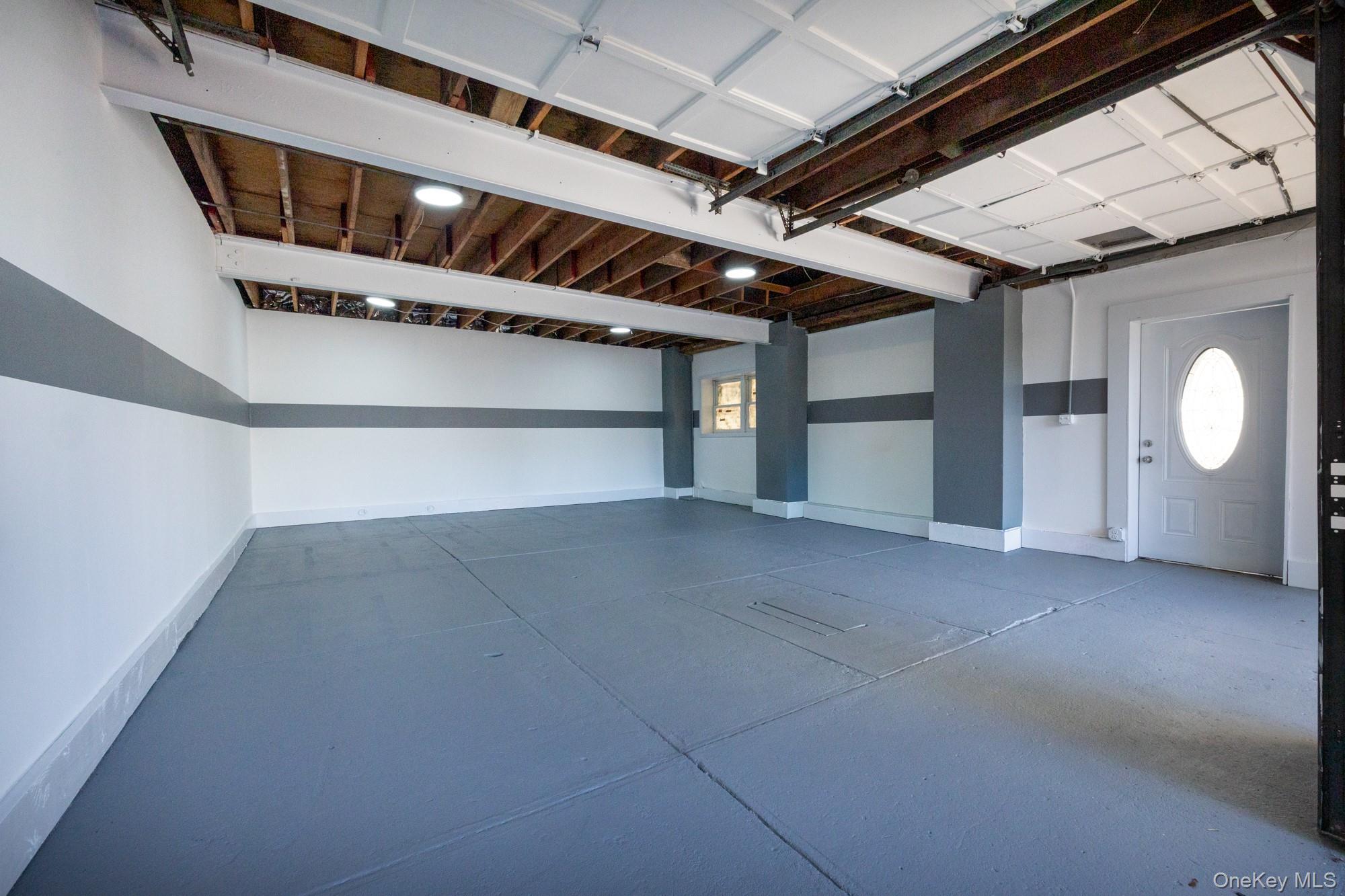 44 Lafayette Avenue Property Photo 37