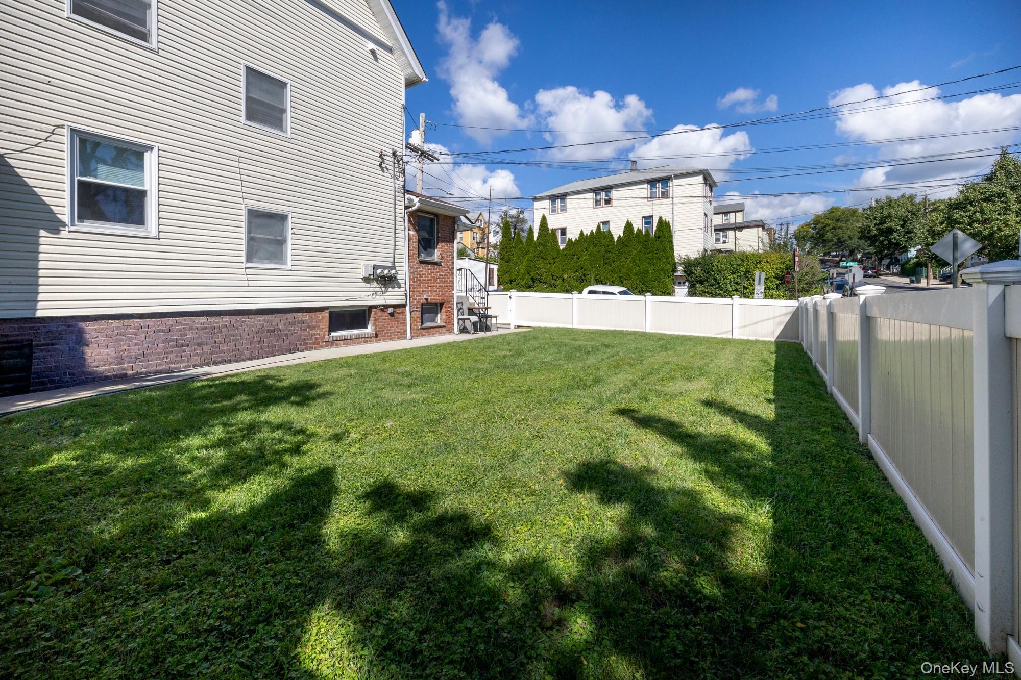 44 Lafayette Avenue Property Photo 44