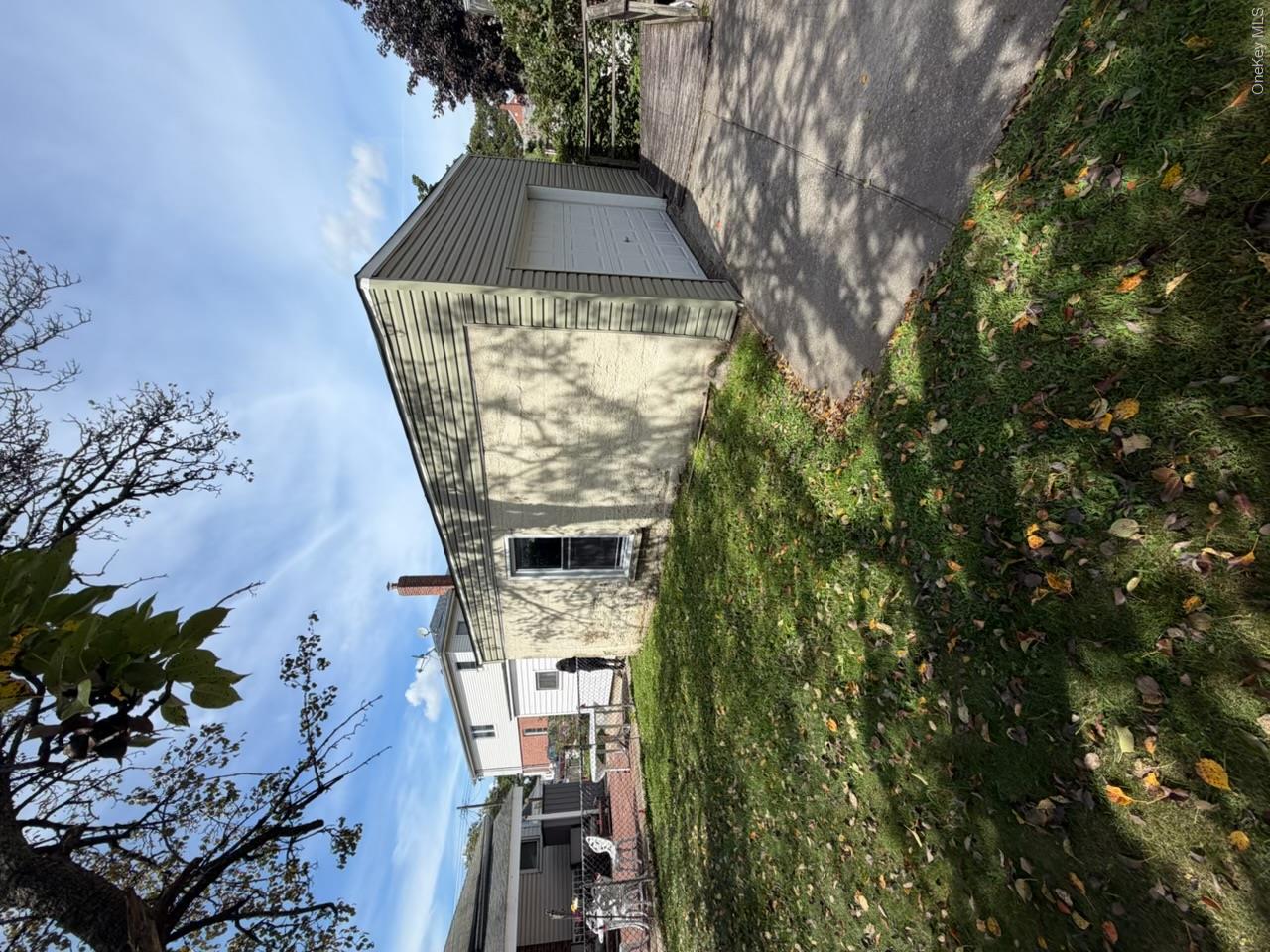 13032 128th Street Property Photo 10