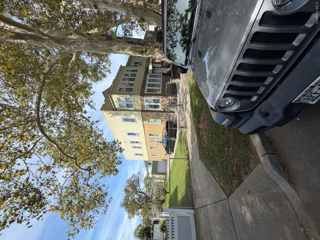 13032 128th Street Property Photo 15