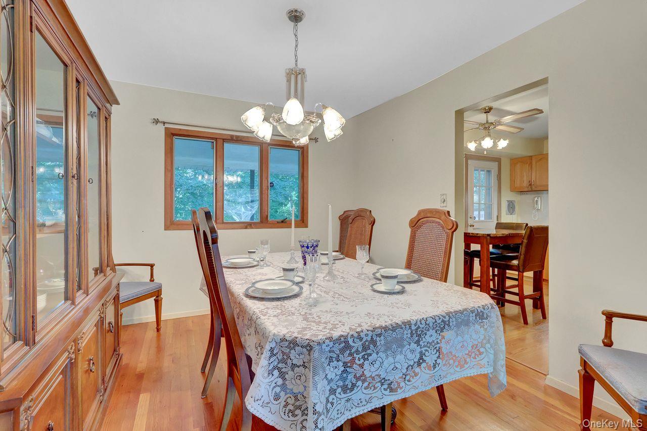 14 Morewood Drive Property Photo 5