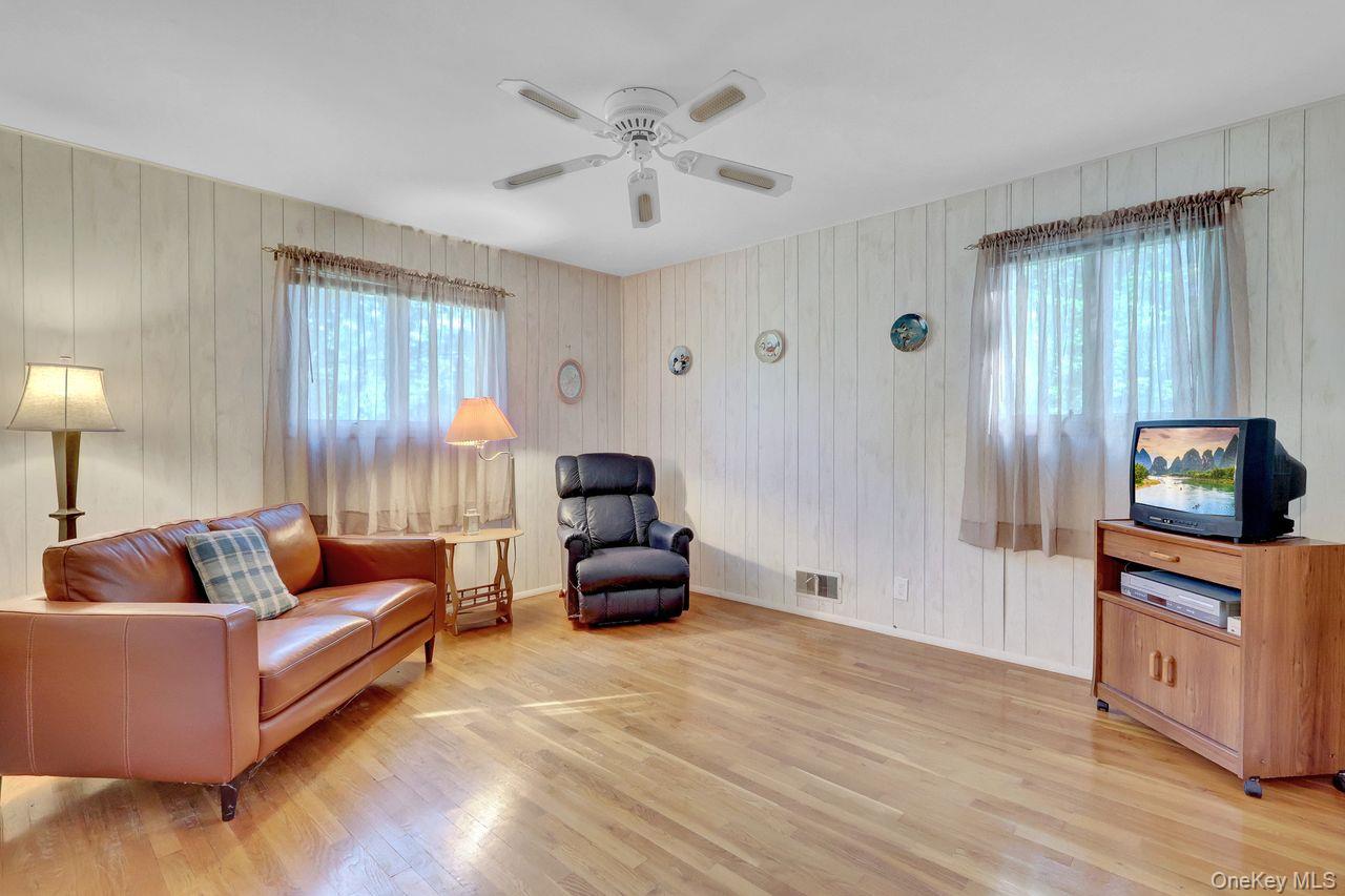 14 Morewood Drive Property Photo 13