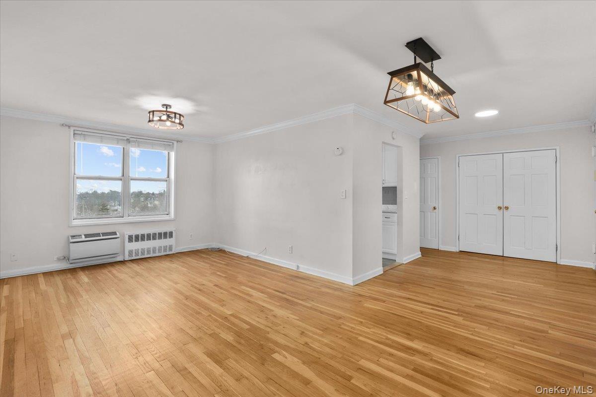 1 Oakridge Place 4l Property Photo 5