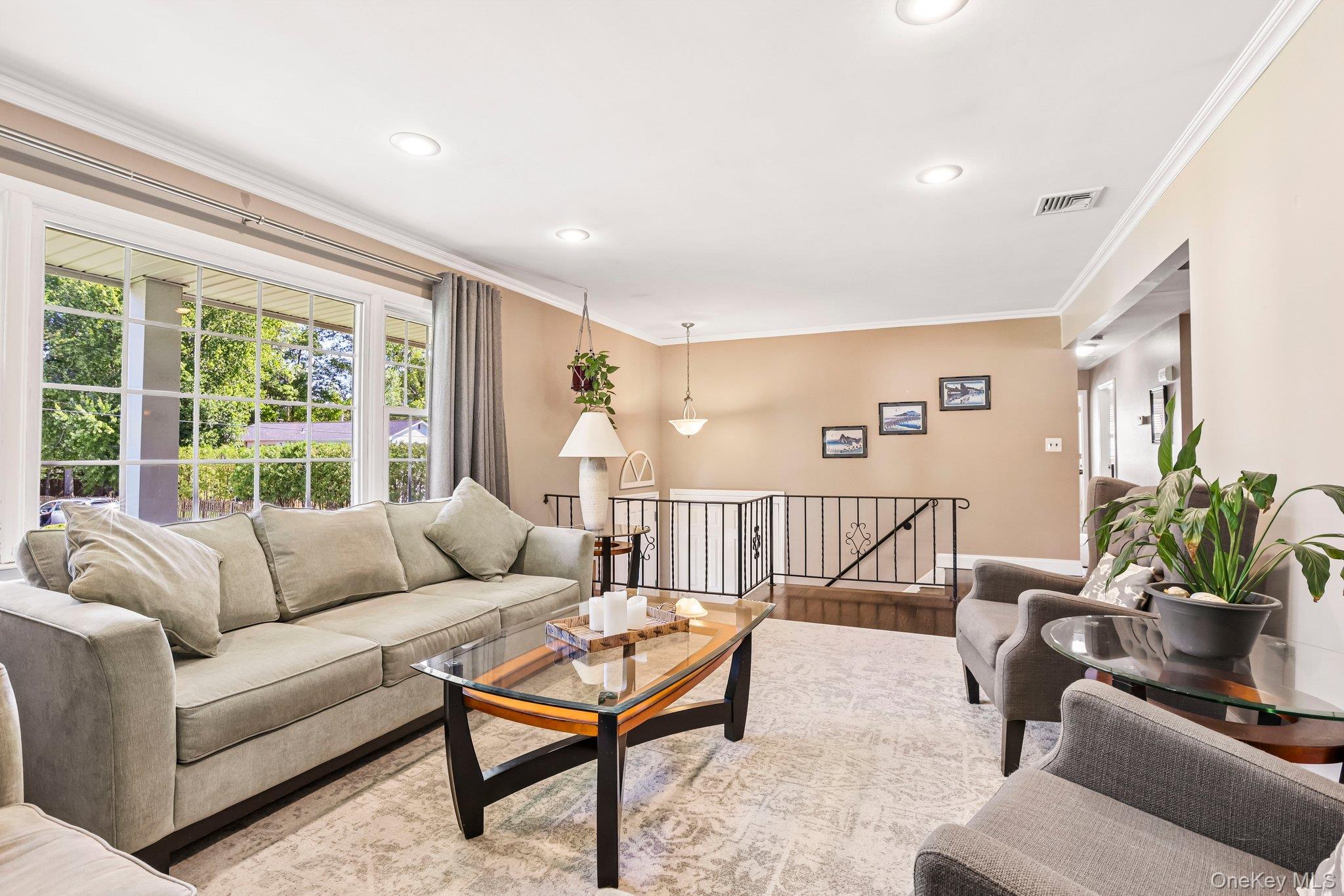 34 Glenside Drive Property Photo 4