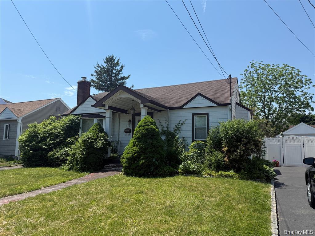218 Park Avenue Property Photo 1