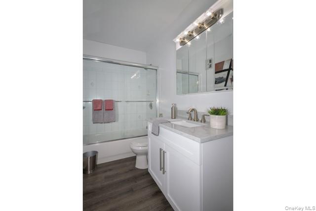 60 Chelsea Court Ad12 Property Photo 13