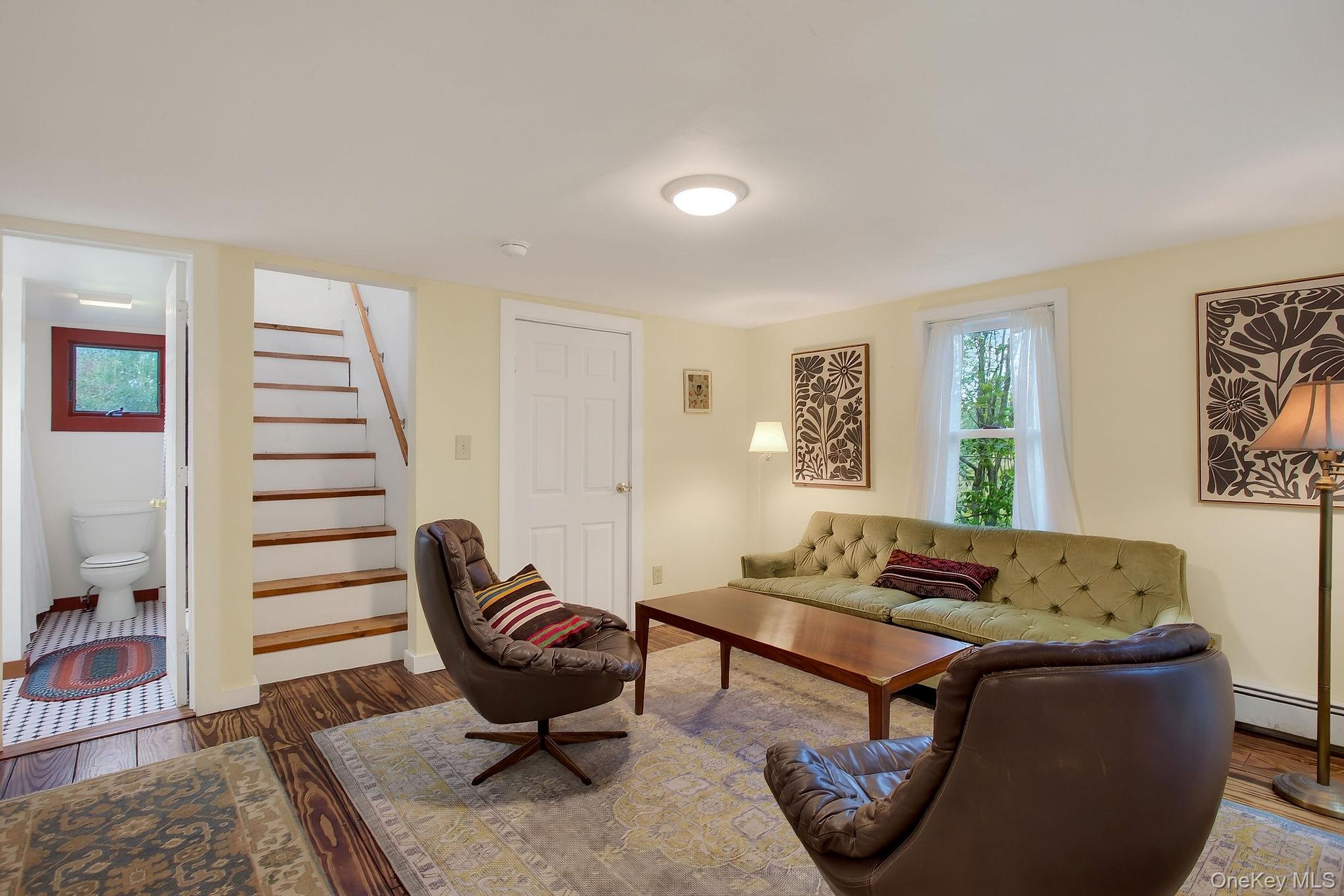 861 Snydertown Road Property Photo 6
