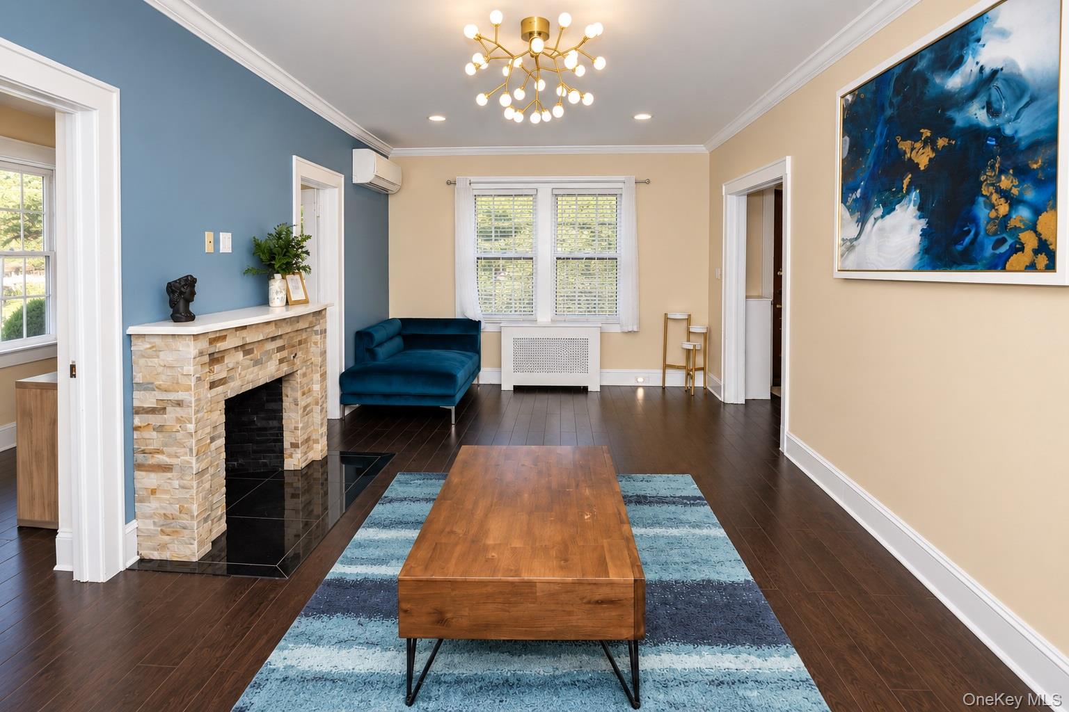 676 6th Avenue Property Photo 3