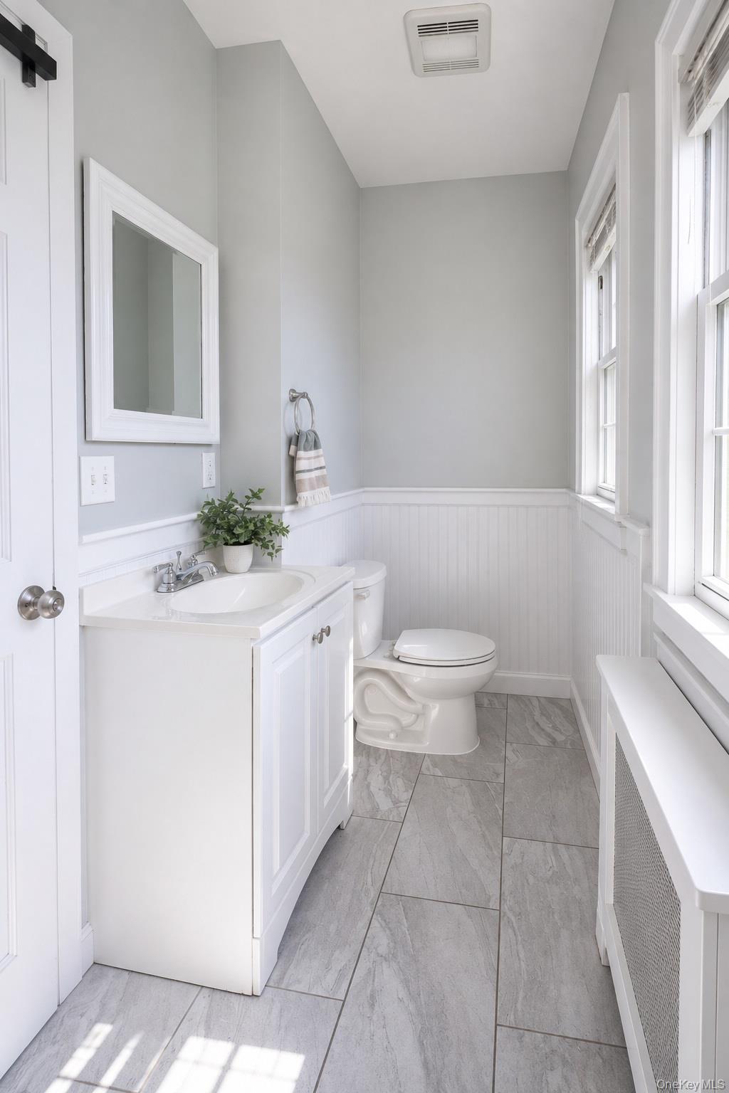 676 6th Avenue Property Photo 10