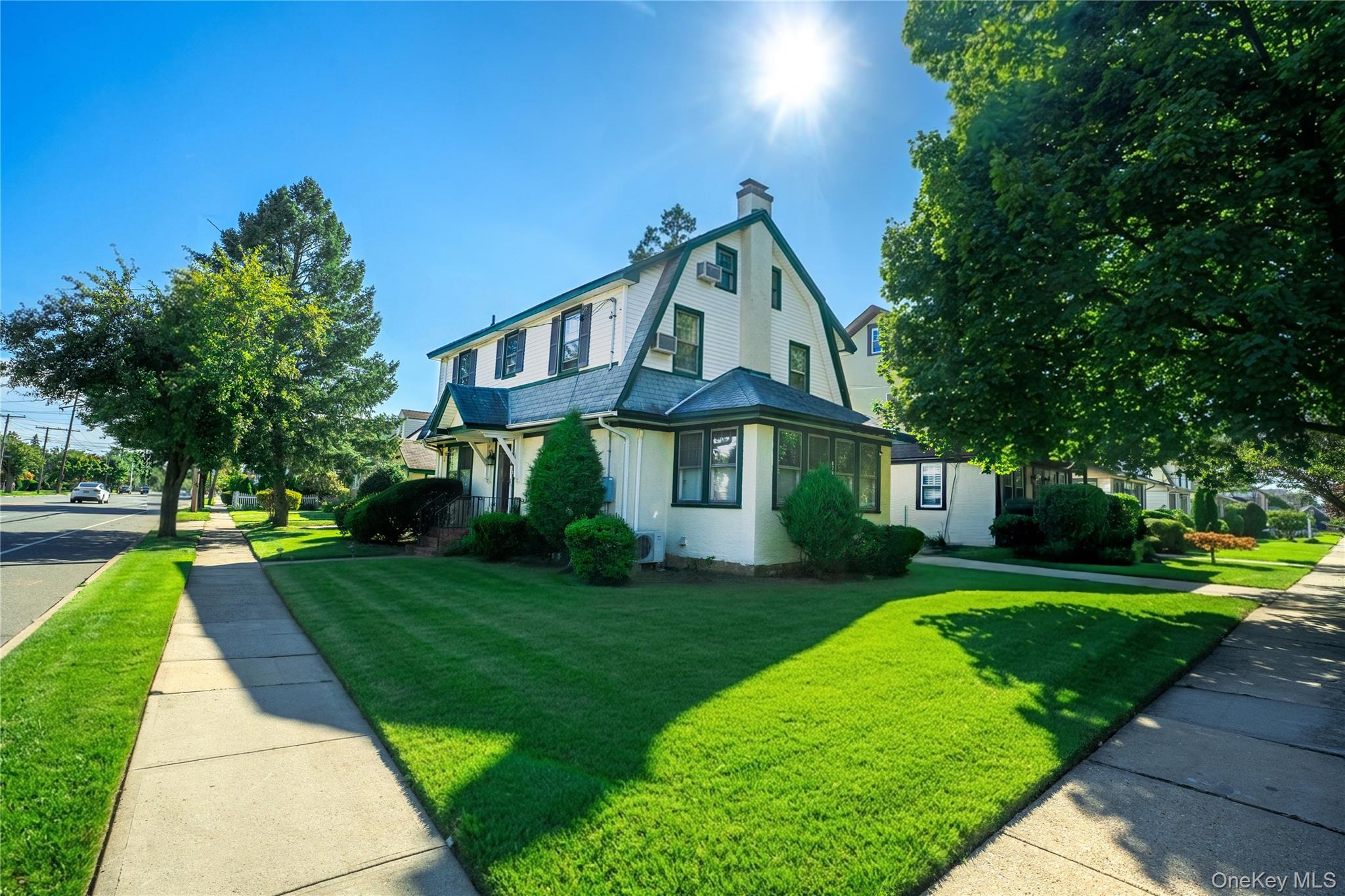 676 6th Avenue Property Photo 19