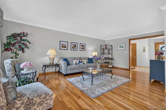 24 Peerless Drive Property Photo 8