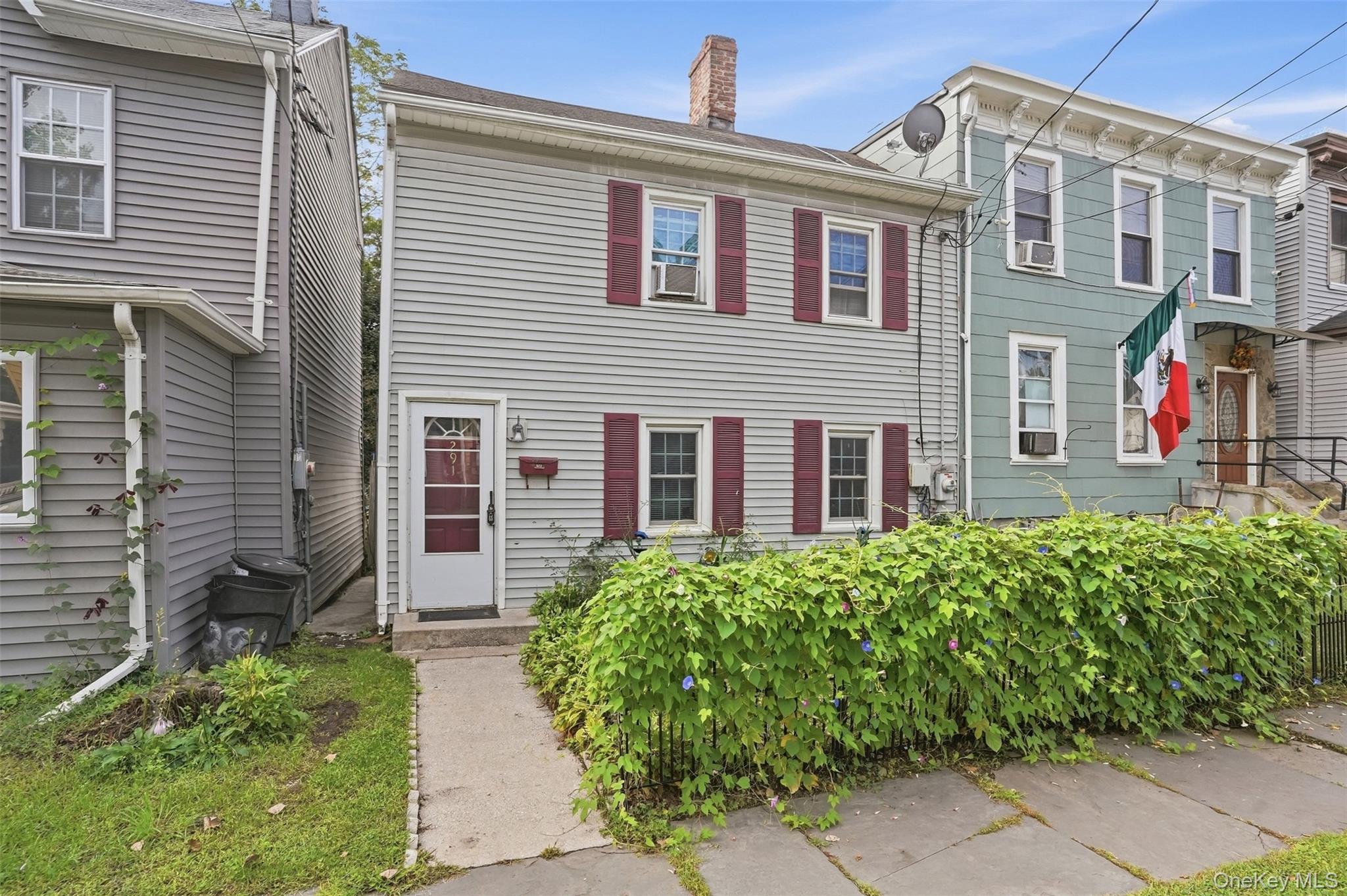291 1st Street Property Photo 1