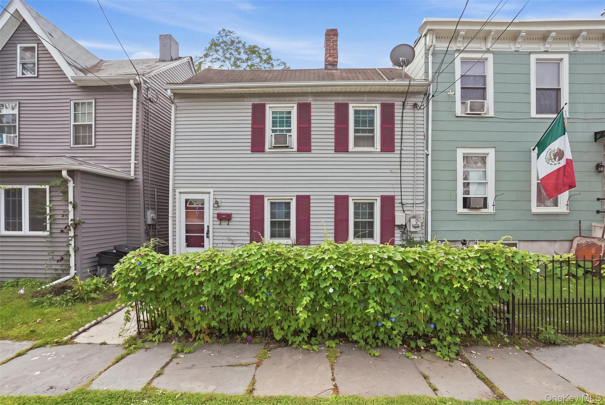 291 1st Street Property Photo 2