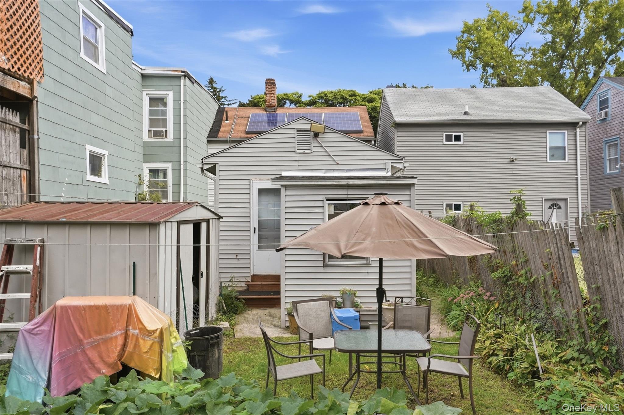 291 1st Street Property Photo 7