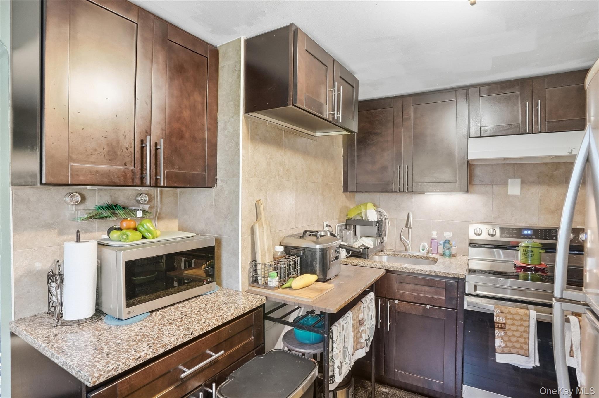 291 1st Street Property Photo 18