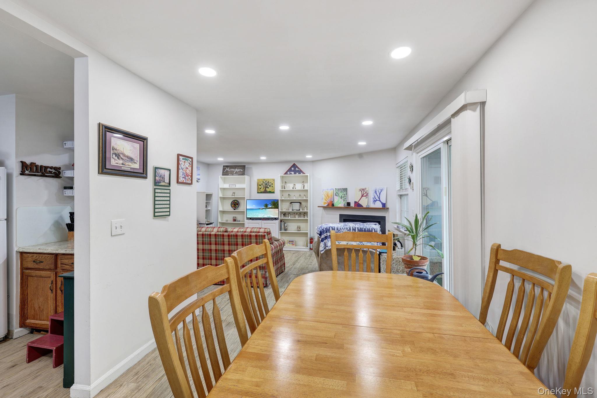 4 Lexington Hill 3 Property Photo 9
