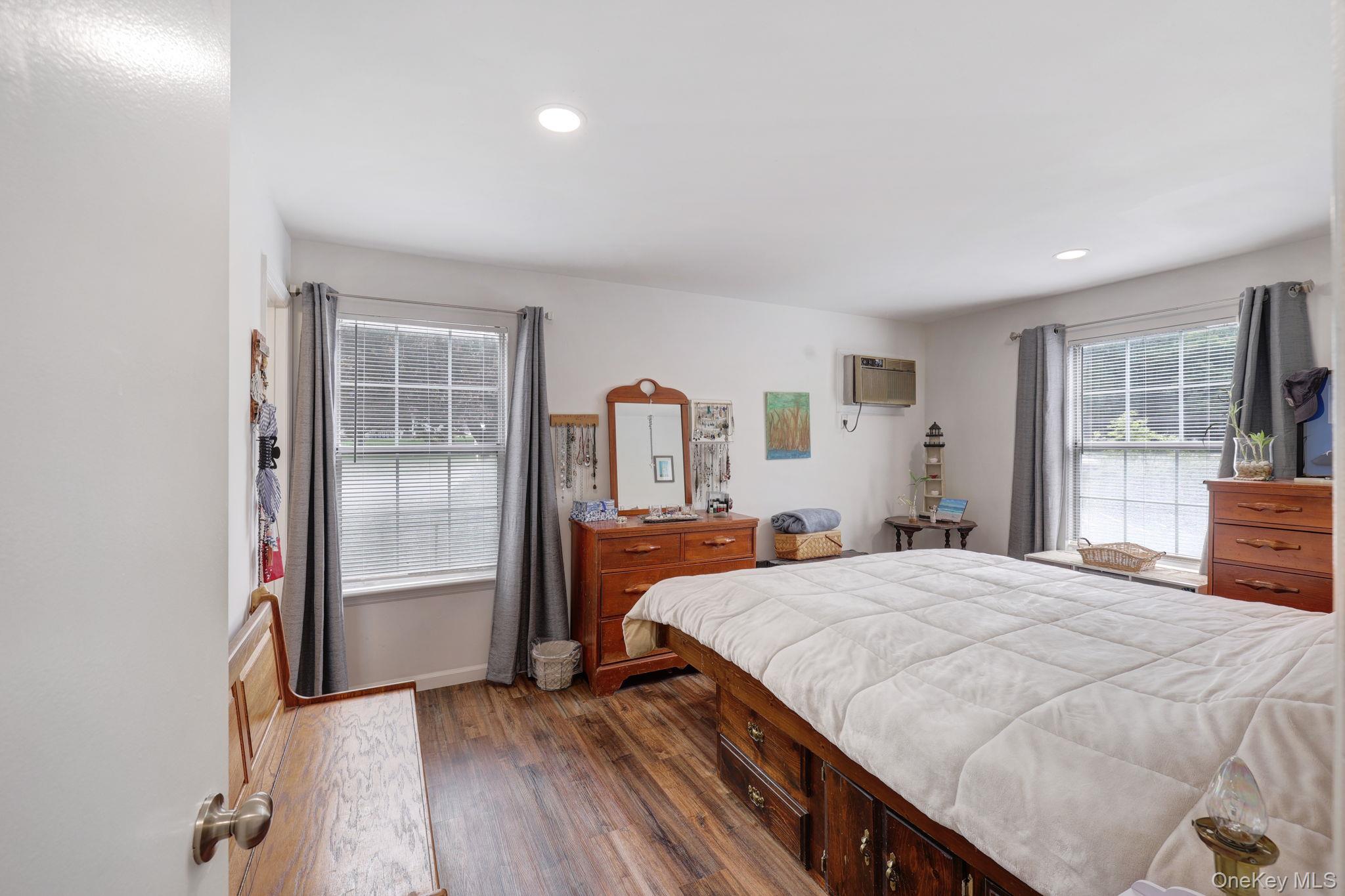 4 Lexington Hill 3 Property Photo 11