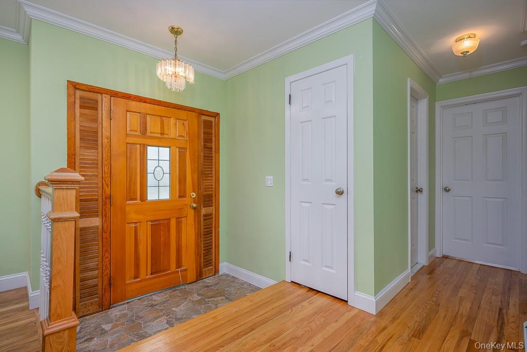 18 De Halve Maen Drive Property Photo 5
