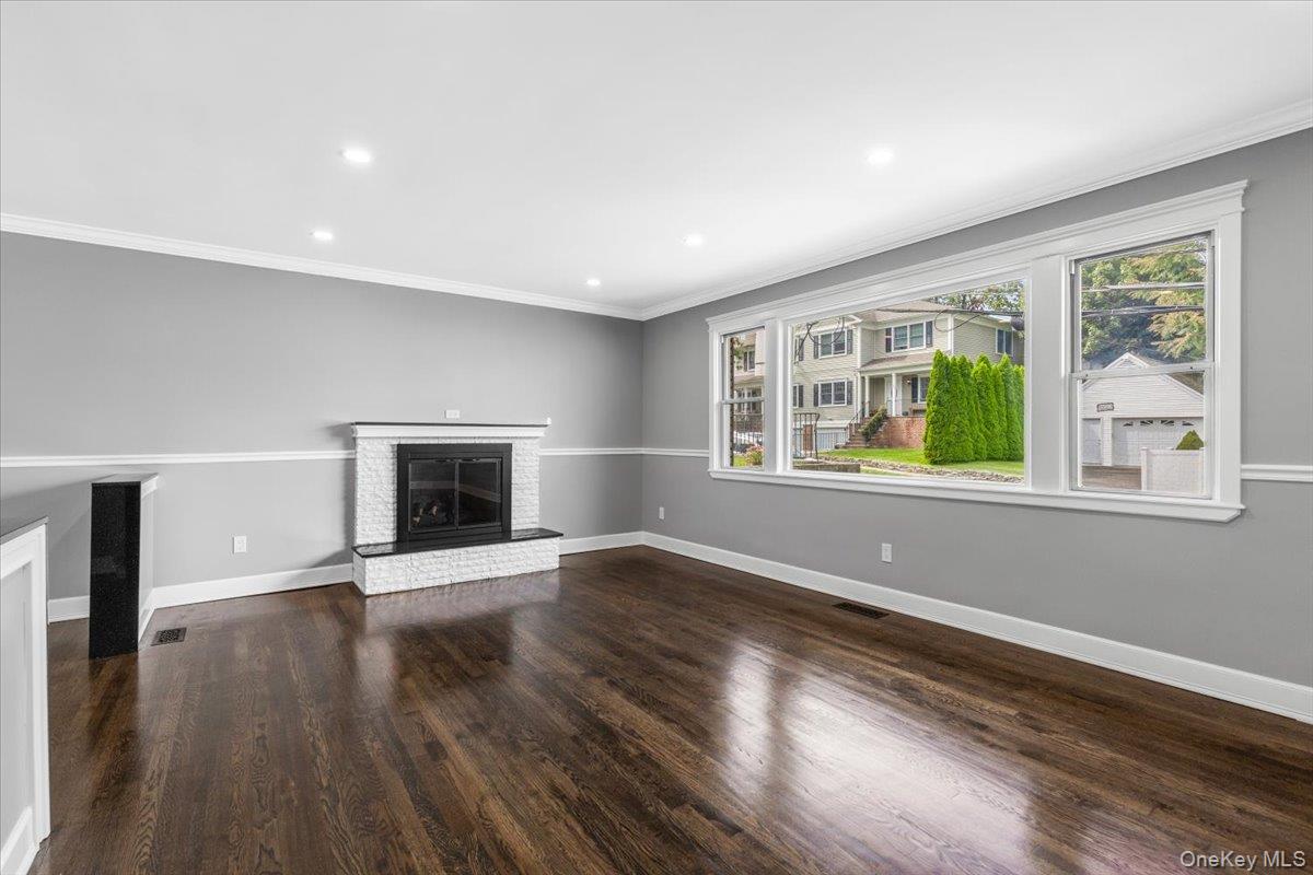 85 Franklin Avenue 1 Property Photo 3