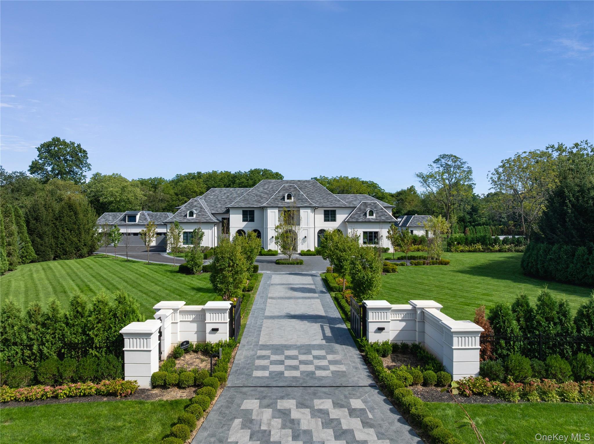 18 Evergreen Way Property Photo 2