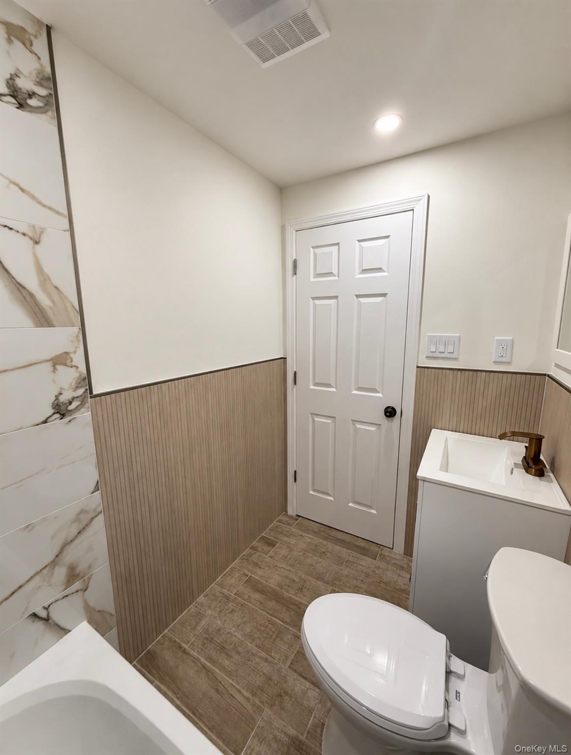 750 Wesley Street Property Photo 15