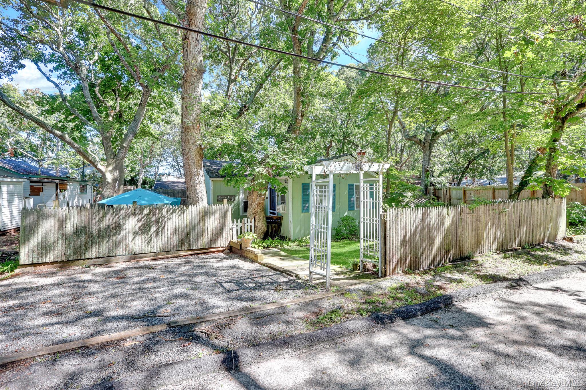 30 Neptune Place Property Photo 29