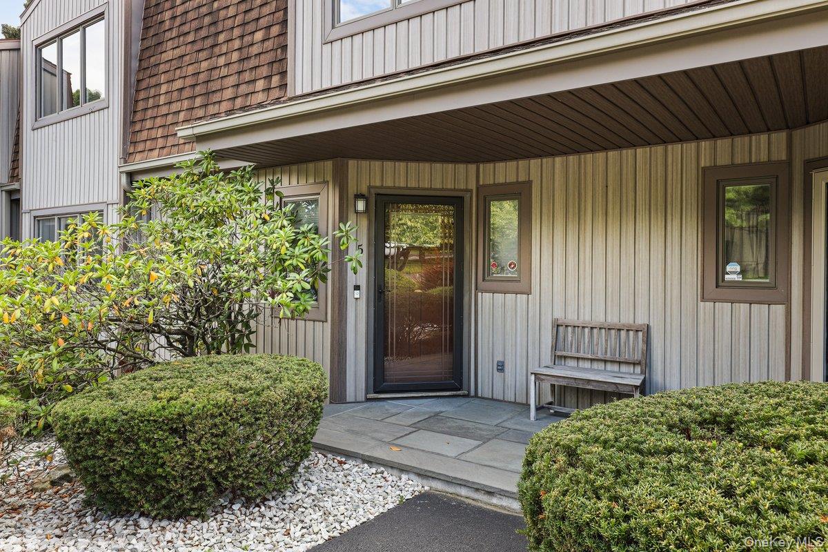 5 Meadowlark Circle Property Photo 1