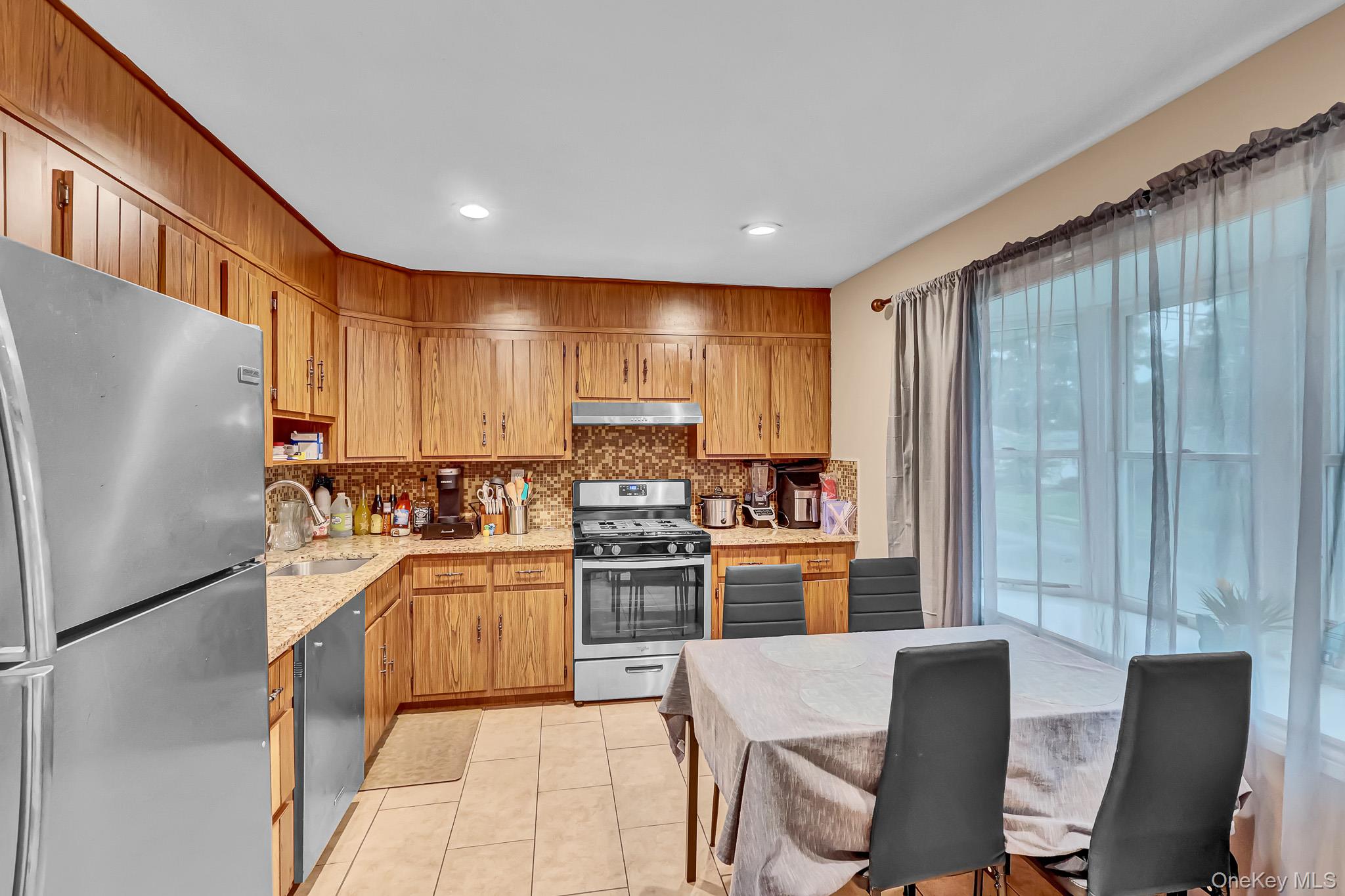 24 Charter Road Property Photo 4