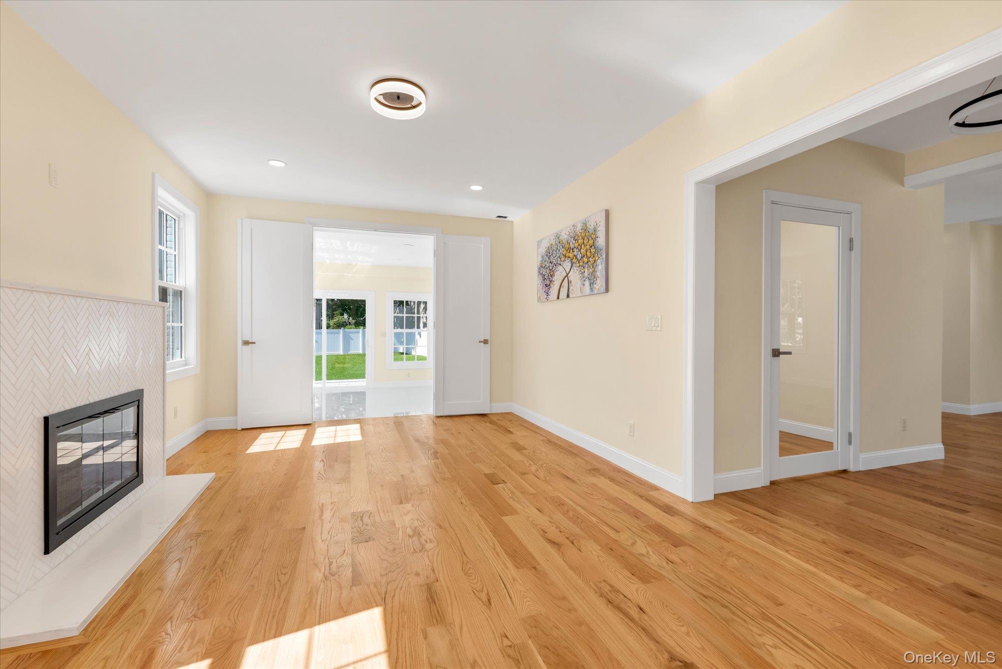 27 2nd Street Property Photo 9