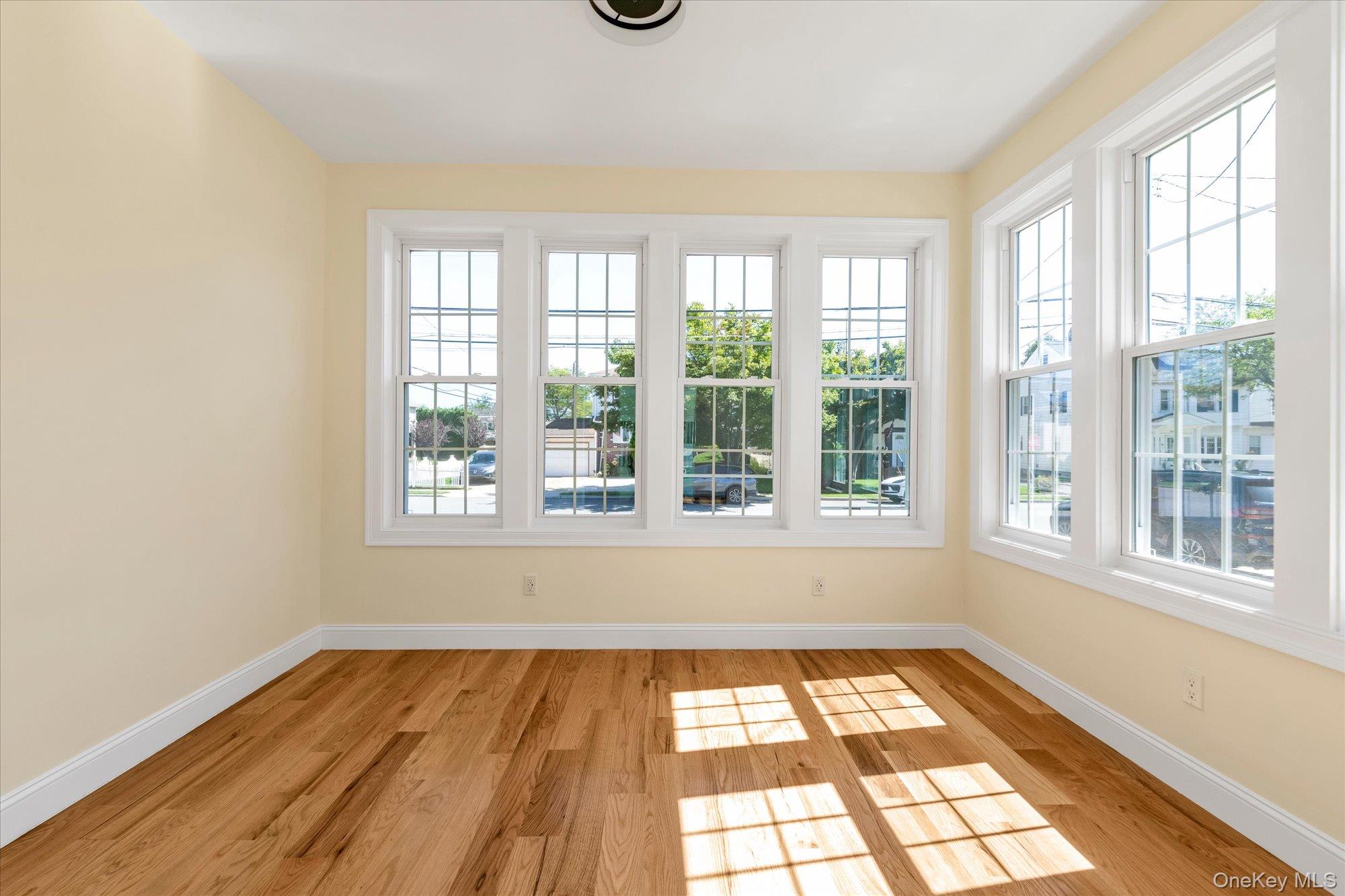 27 2nd Street Property Photo 10