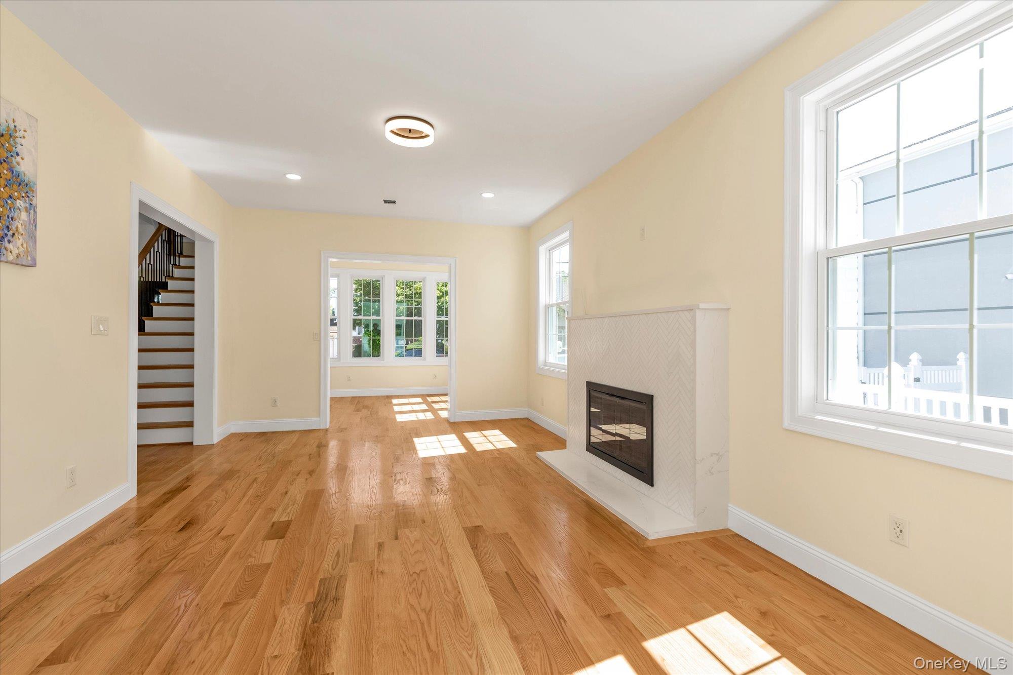 27 2nd Street Property Photo 11