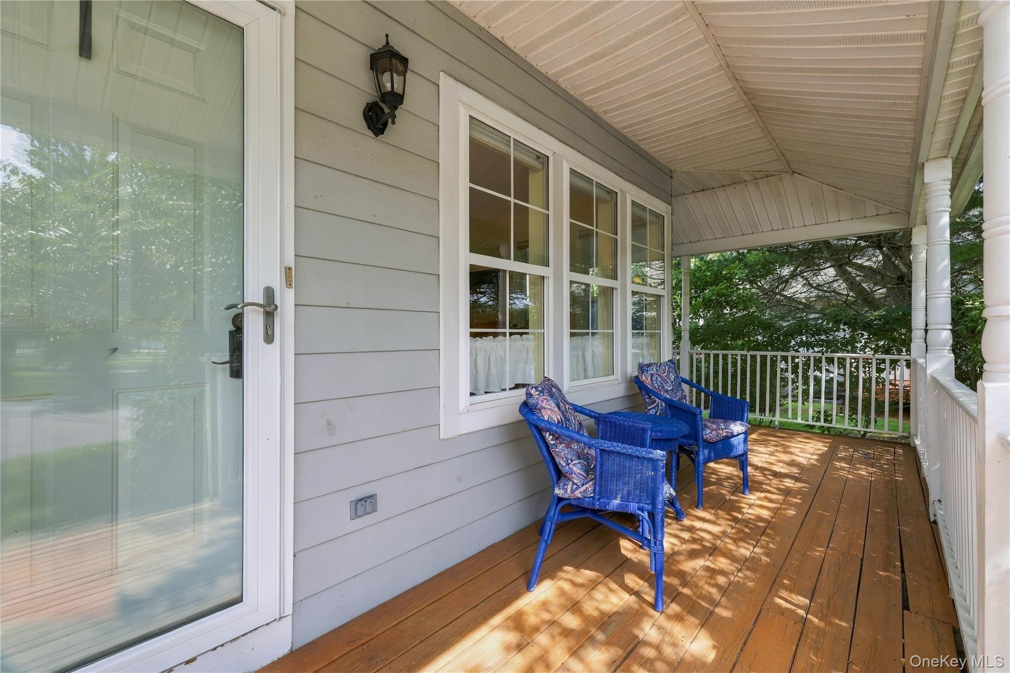 77 Sunburst Terrace Property Photo 4