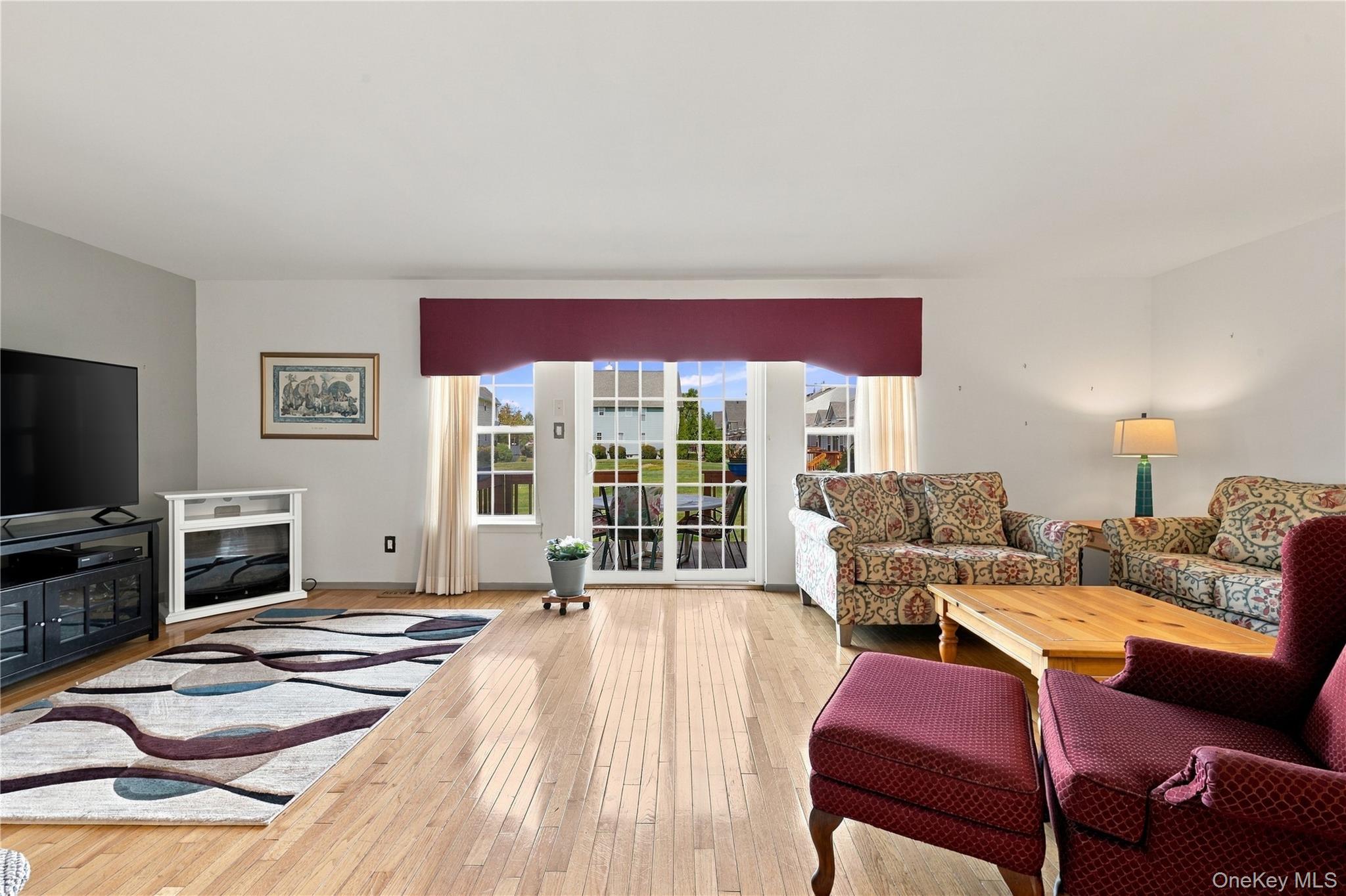 77 Sunburst Terrace Property Photo 12
