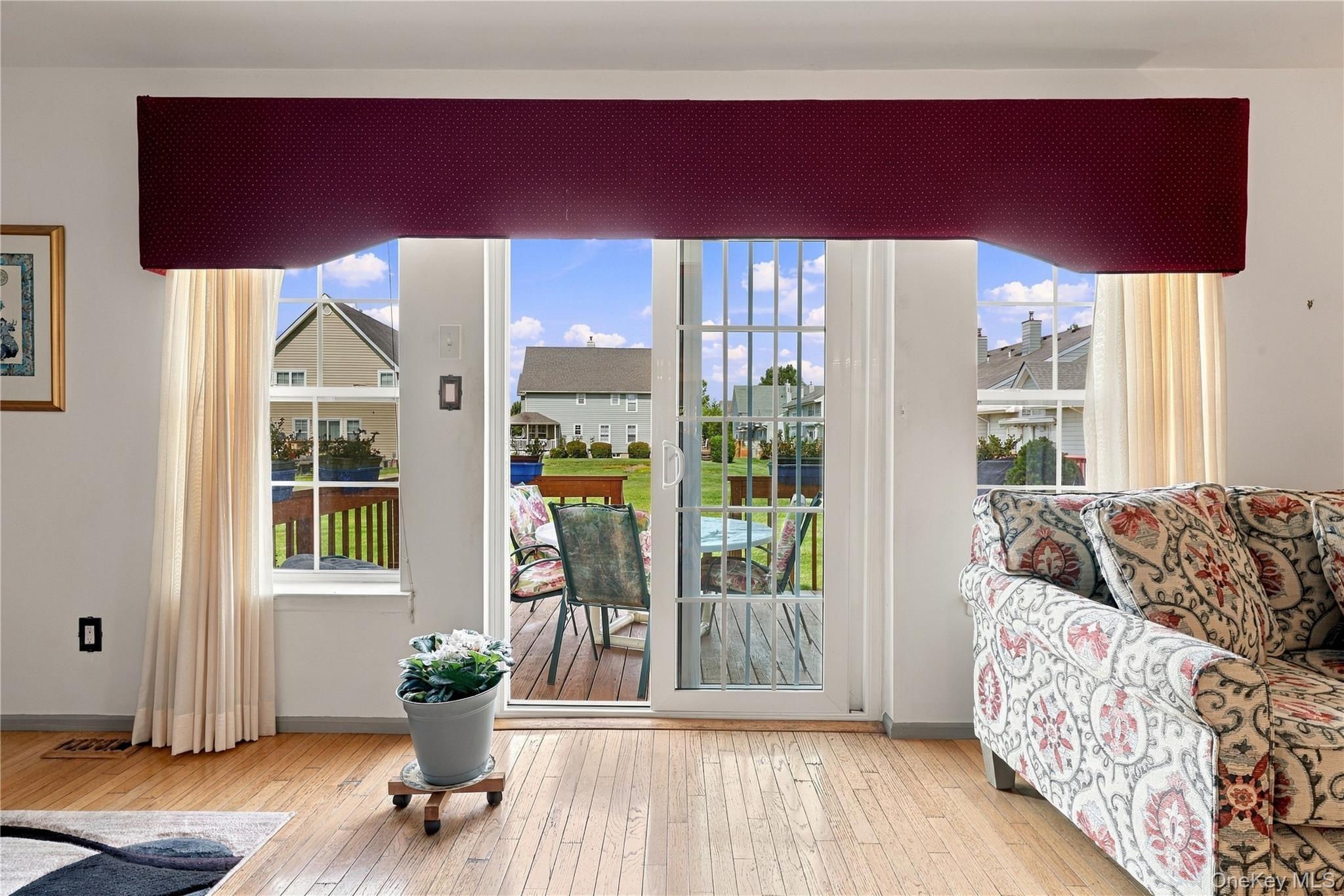 77 Sunburst Terrace Property Photo 17