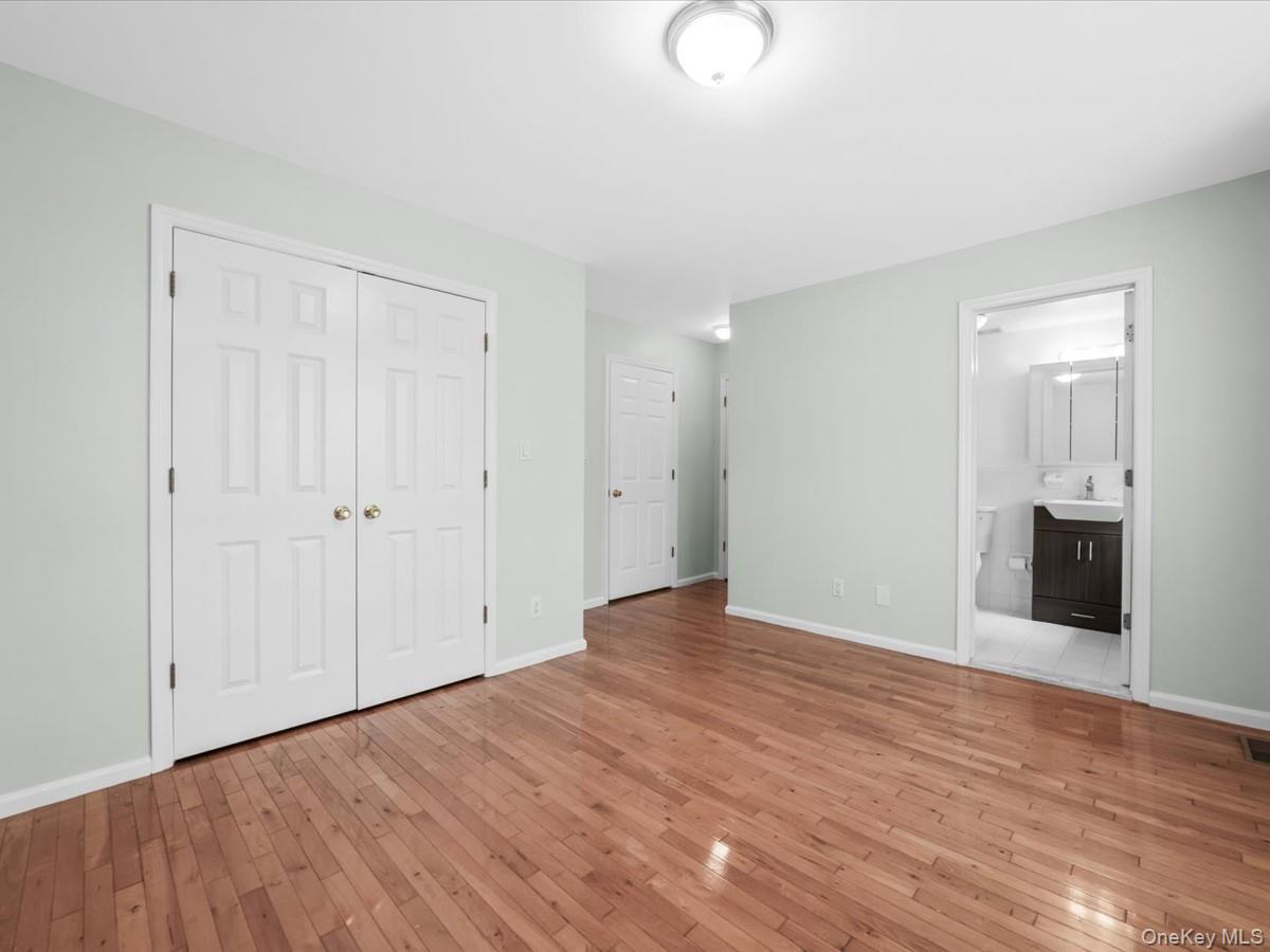 1 Patricia Lane 305 Property Photo 16