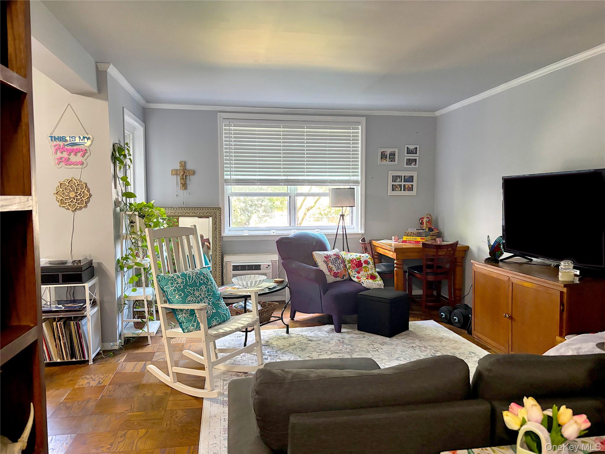315 W 232nd Street 2m Property Photo 3
