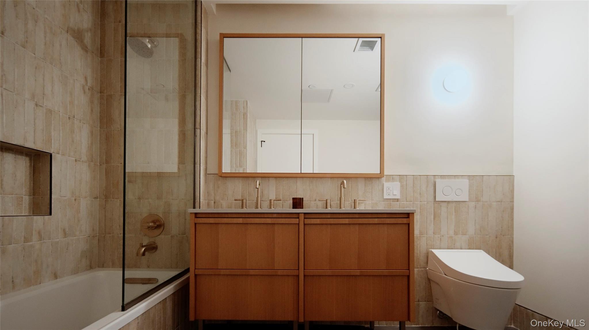 155 Hope Street 4b Property Photo 5