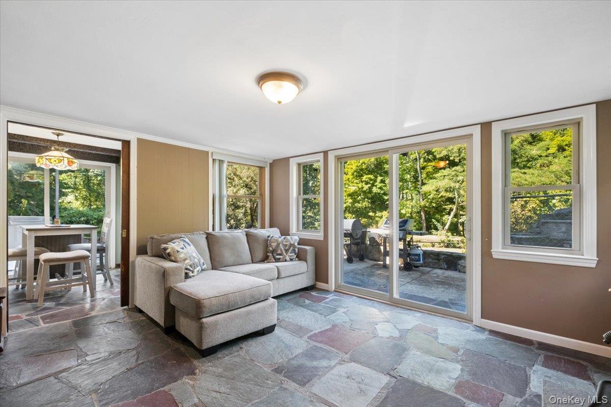 291 Peekskill Hollow Road Property Photo 38