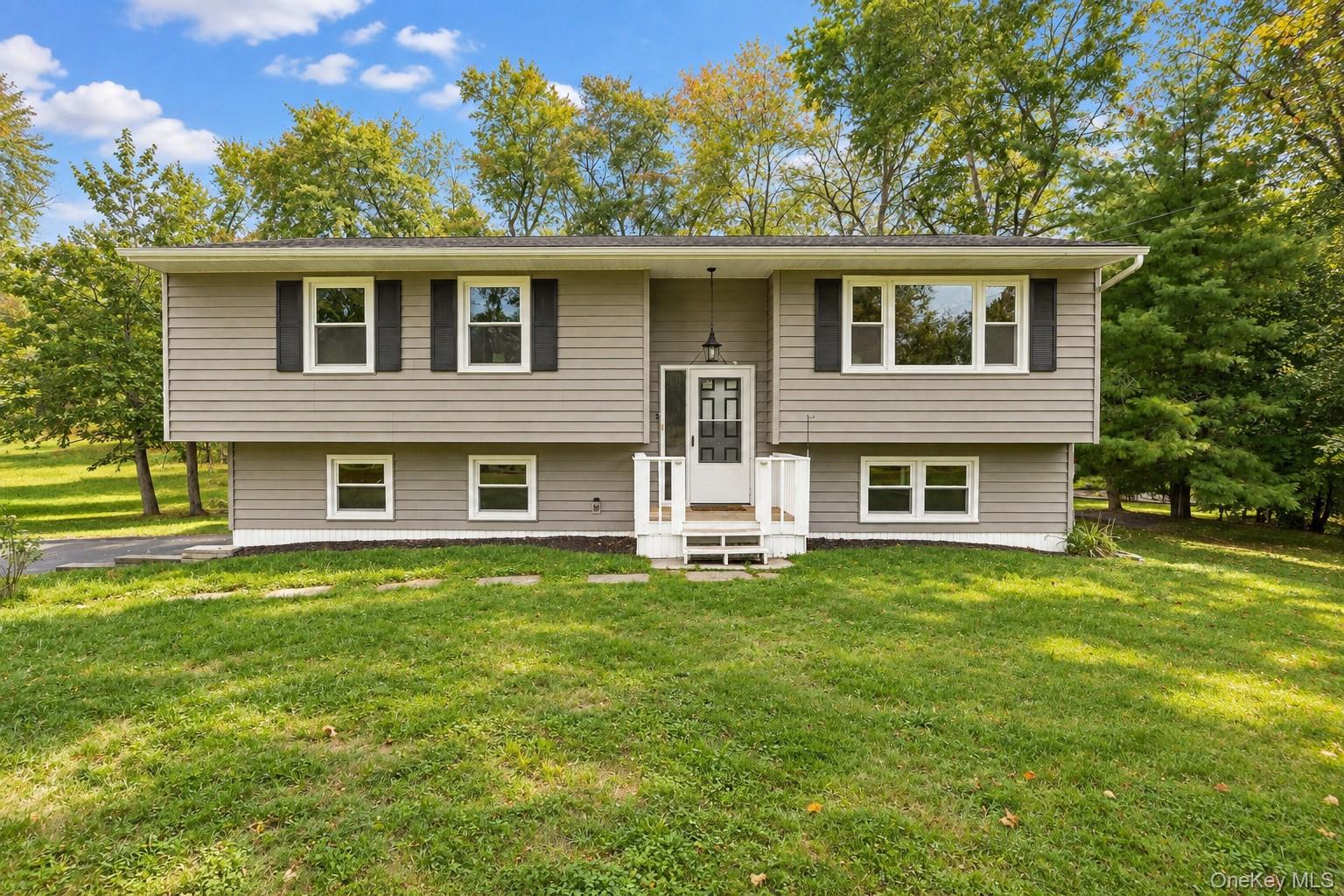 59 Martin Drive Property Photo 1