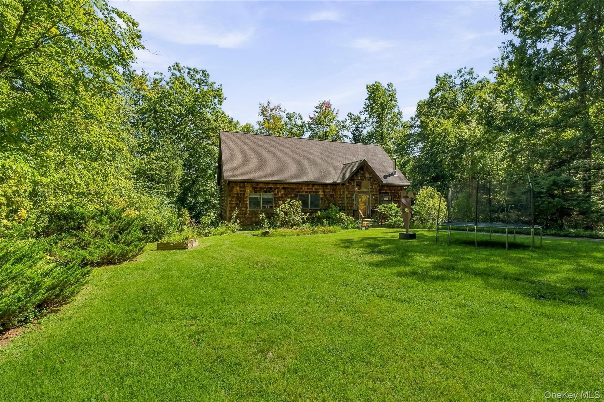 104 Old Forge Drive Property Photo 4
