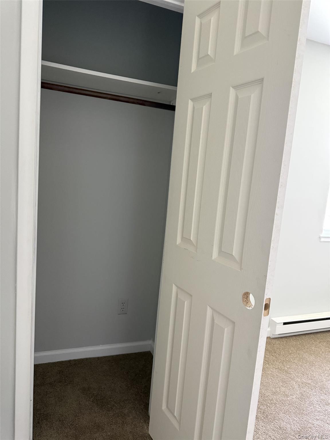 18 White Gate Drive K Property Photo 5