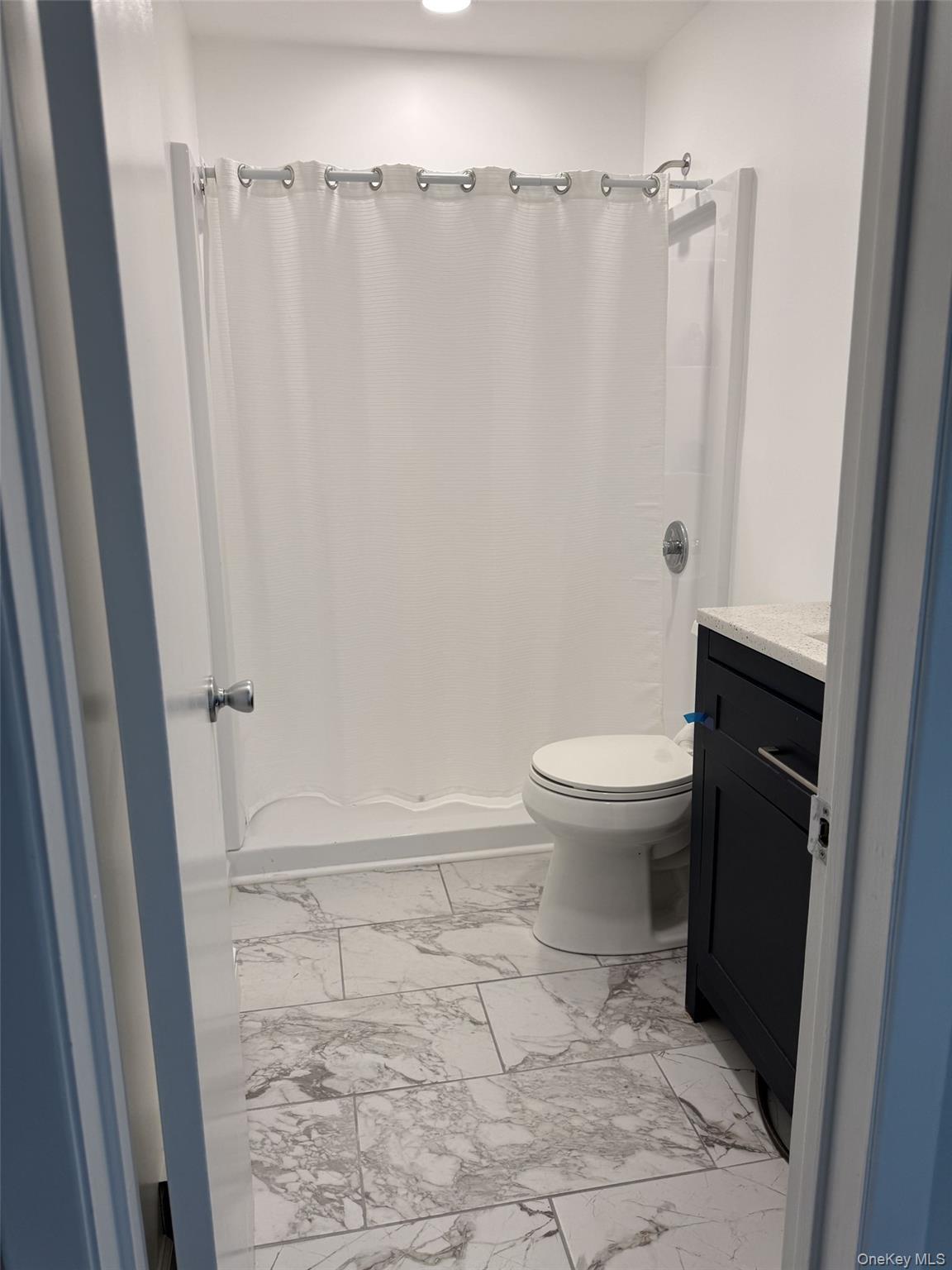 18 White Gate Drive K Property Photo 8