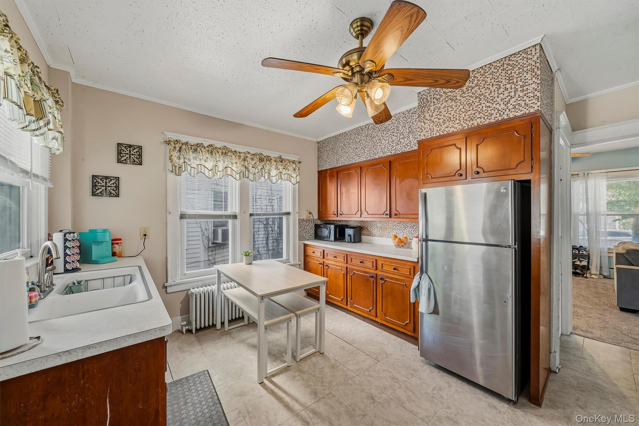191 Wickham Avenue Property Photo 3