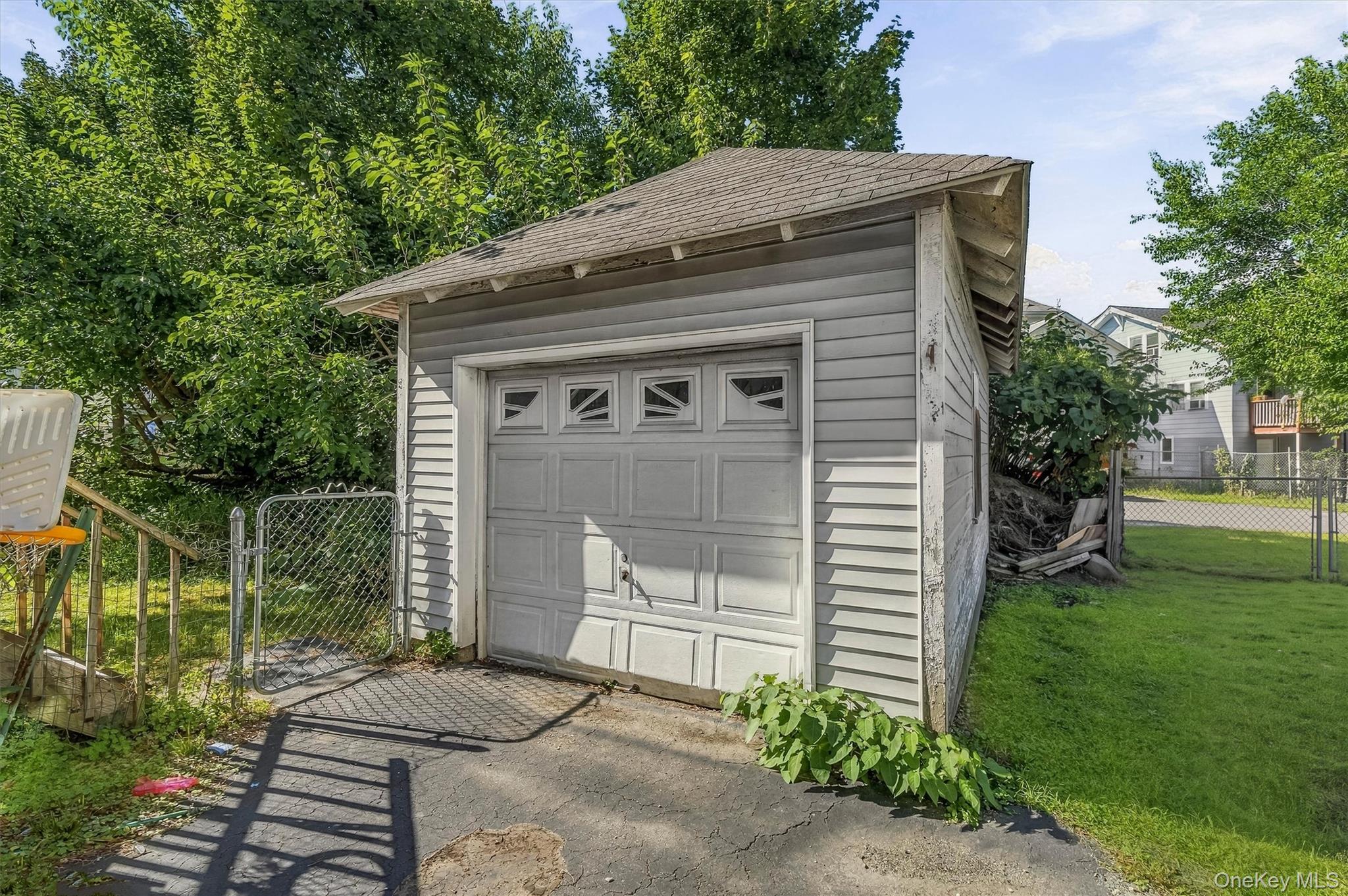 191 Wickham Avenue Property Photo 31