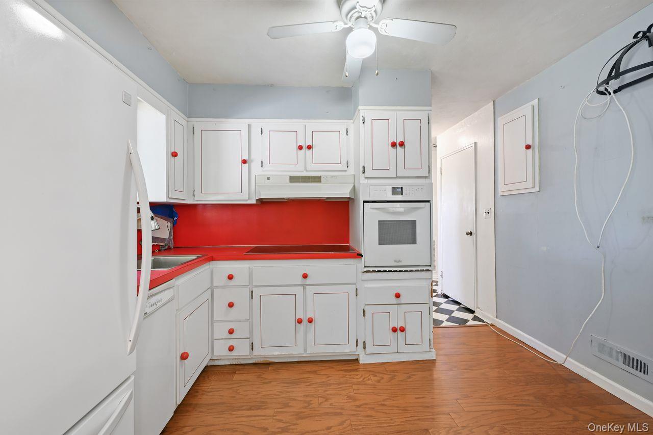 21 Allan Road Property Photo 11