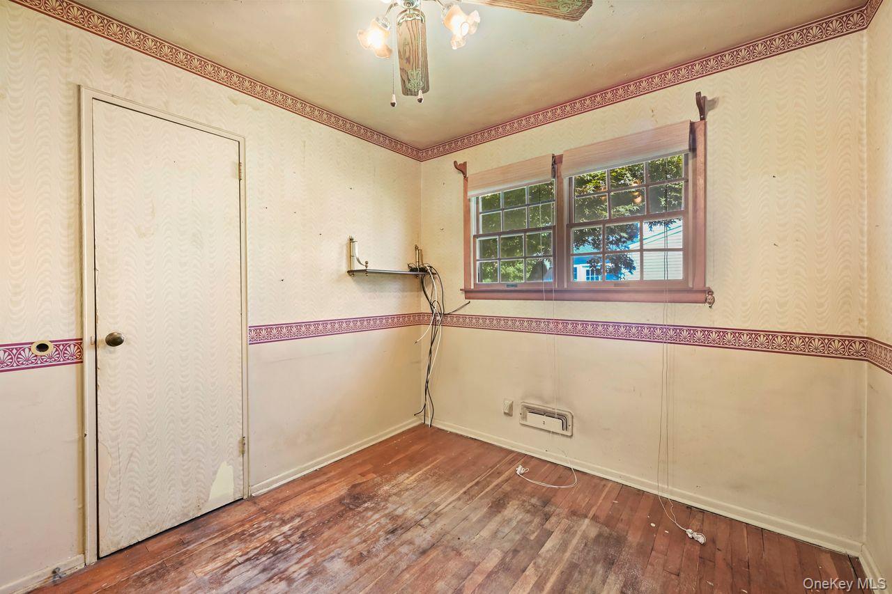 21 Allan Road Property Photo 16