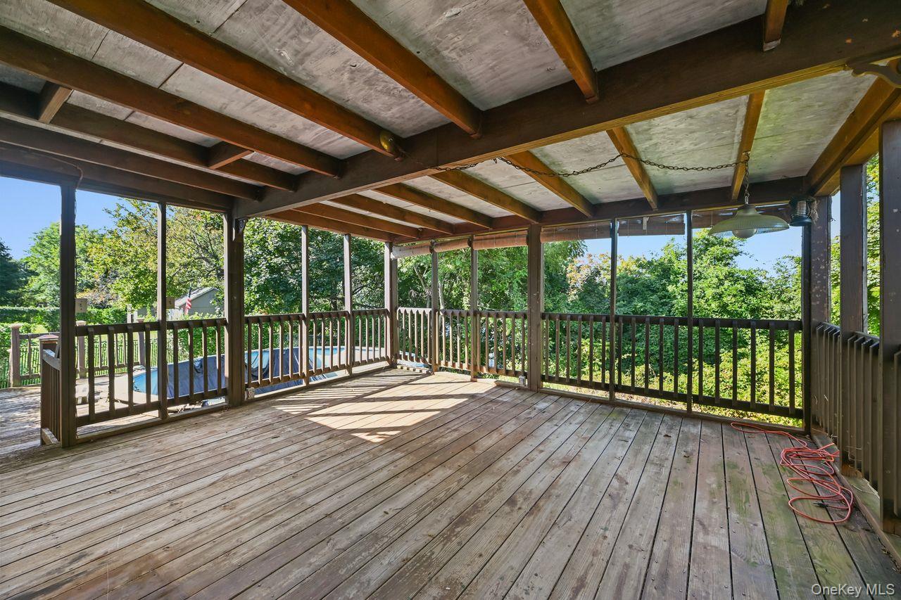 21 Allan Road Property Photo 23