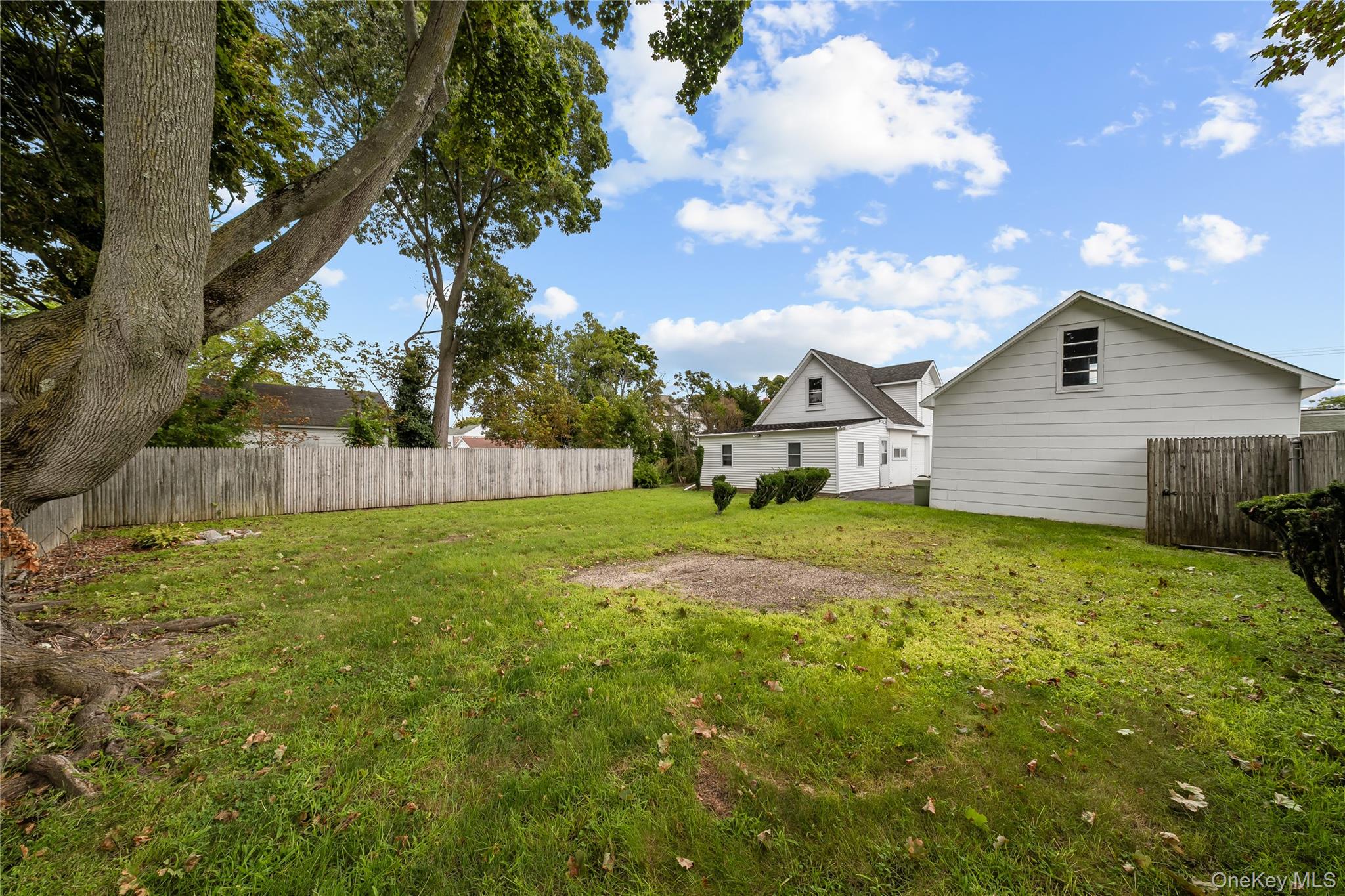 120 N Ocean Avenue Property Photo 36